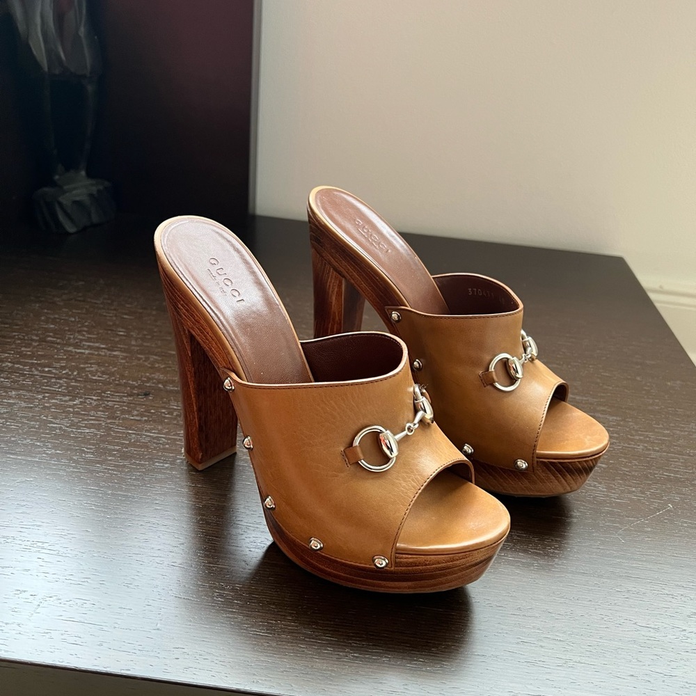 Gucci - Brown Horsebit Studded Leather Sandals 40 / 9